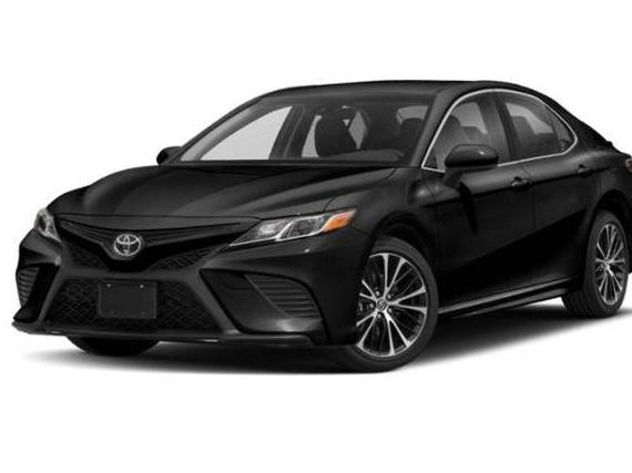 TOYOTA CAMRY 2018 4T1B11HK7JU661645 image