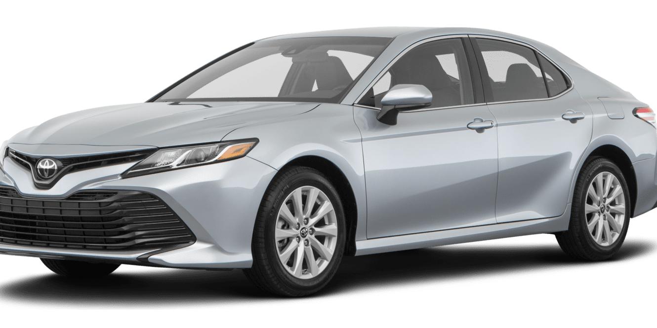 TOYOTA CAMRY 2018 4T1B11HK0JU676052 image