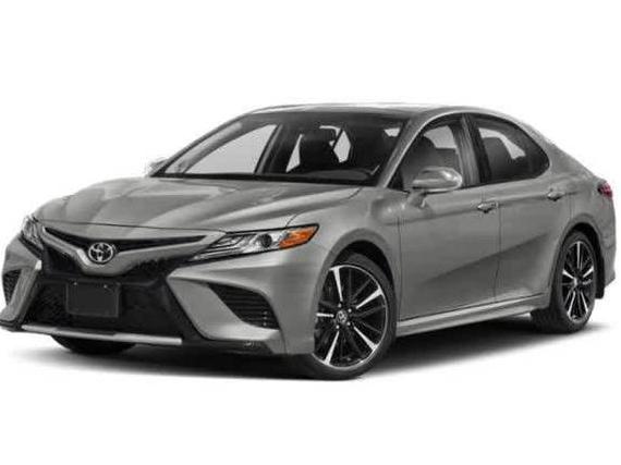 TOYOTA CAMRY 2018 4T1B61HKXJU649250 image