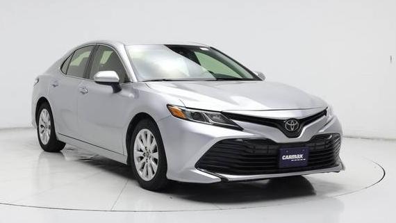 TOYOTA CAMRY 2018 JTNB11HK8J3045930 image