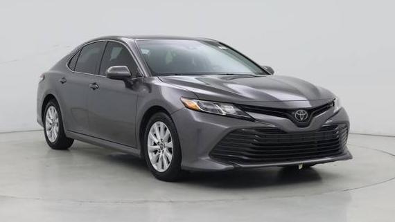 TOYOTA CAMRY 2018 4T1B11HK4JU674157 image