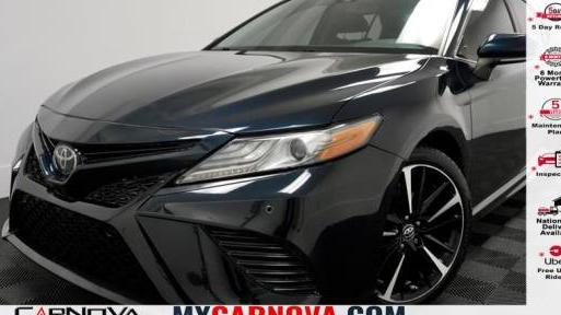 TOYOTA CAMRY 2018 4T1B61HK8JU652051 image