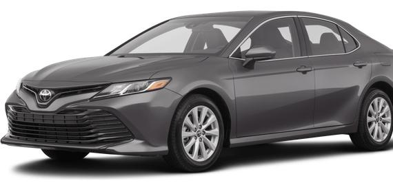 TOYOTA CAMRY 2018 4T1B11HK4JU077218 image
