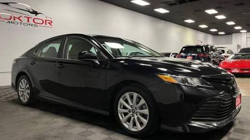 TOYOTA CAMRY 2018 4T1B11HK1JU119716 image