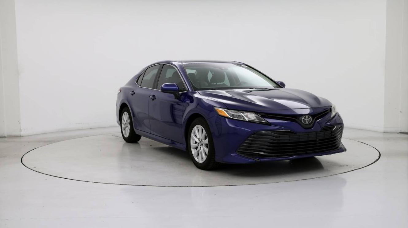 TOYOTA CAMRY 2018 4T1B11HK7JU622764 image