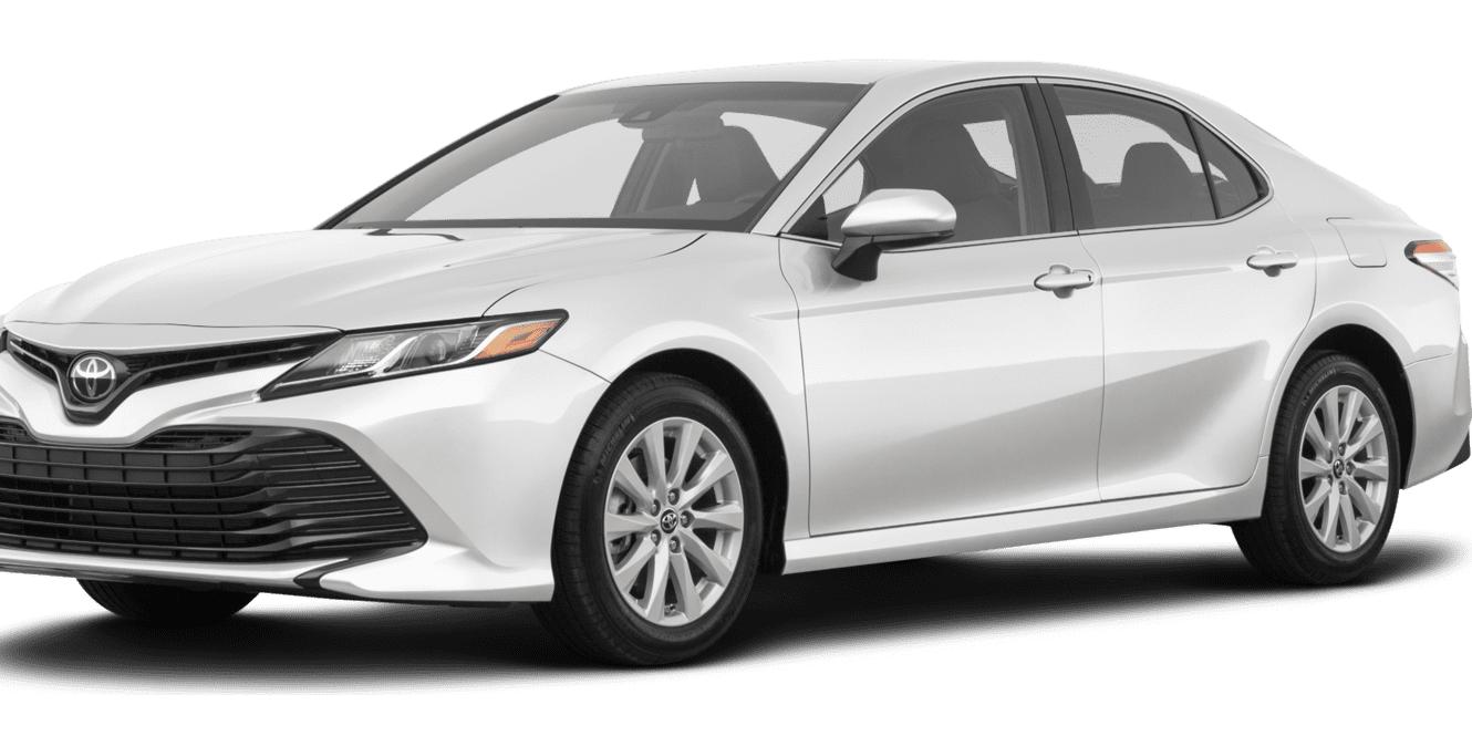 TOYOTA CAMRY 2018 4T1B11HK2JU012609 image