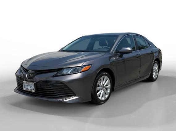 TOYOTA CAMRY 2018 4T1B11HK2JU081350 image
