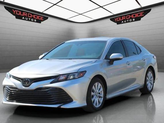 TOYOTA CAMRY 2018 4T1B11HK5JU127043 image TOYOTA CAMRY 2018 4T1B11HK5JU127043 image