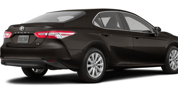 TOYOTA CAMRY 2018 4T1B11HKXJU599092 image