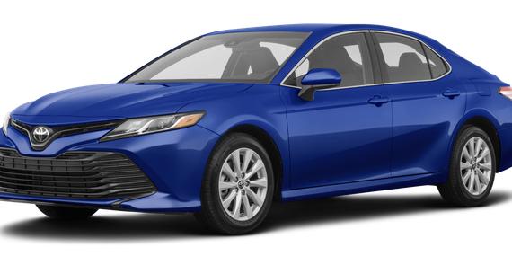 TOYOTA CAMRY 2018 4T1B11HK8JU563319 image
