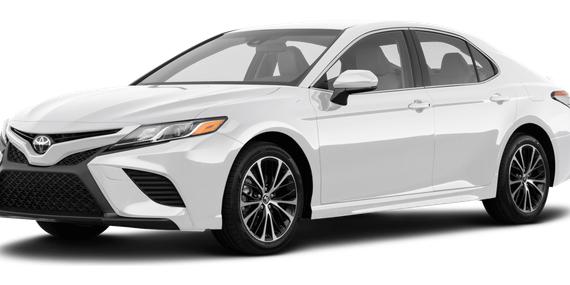 TOYOTA CAMRY 2018 4T1B11HK0JU663186 image