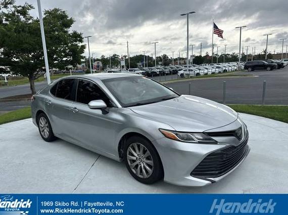TOYOTA CAMRY 2018 JTNB11HK9J3031826 image