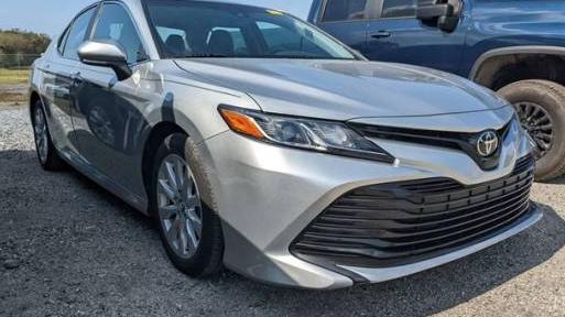 TOYOTA CAMRY 2018 4T1B11HK7JU542686 image