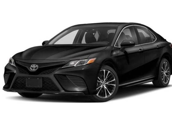 TOYOTA CAMRY 2018 4T1B11HK4JU673302 image