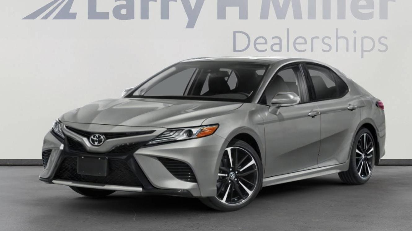 TOYOTA CAMRY 2018 4T1B61HK4JU501109 image