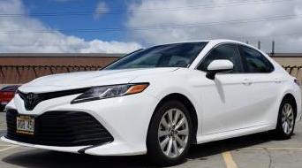 TOYOTA CAMRY 2018 4T1B11HKXJU532105 image