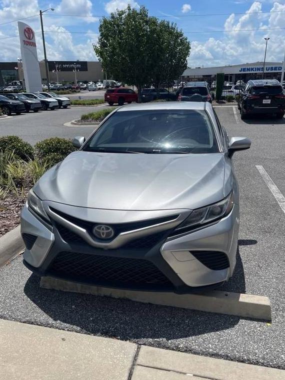 TOYOTA CAMRY 2018 JTNB11HK5J3024971 image