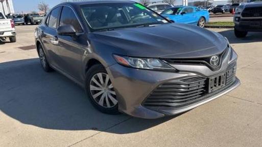 TOYOTA CAMRY 2018 4T1B11HKXJU071567 image