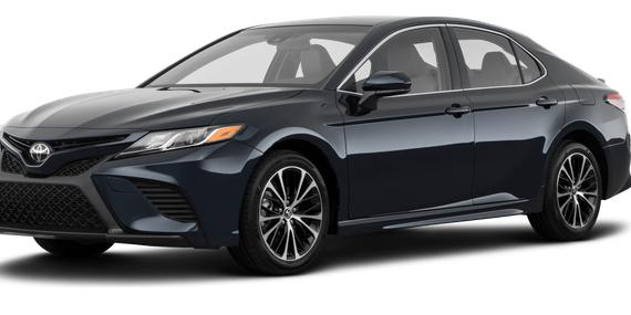 TOYOTA CAMRY 2018 4T1B11HK1JU531697 image