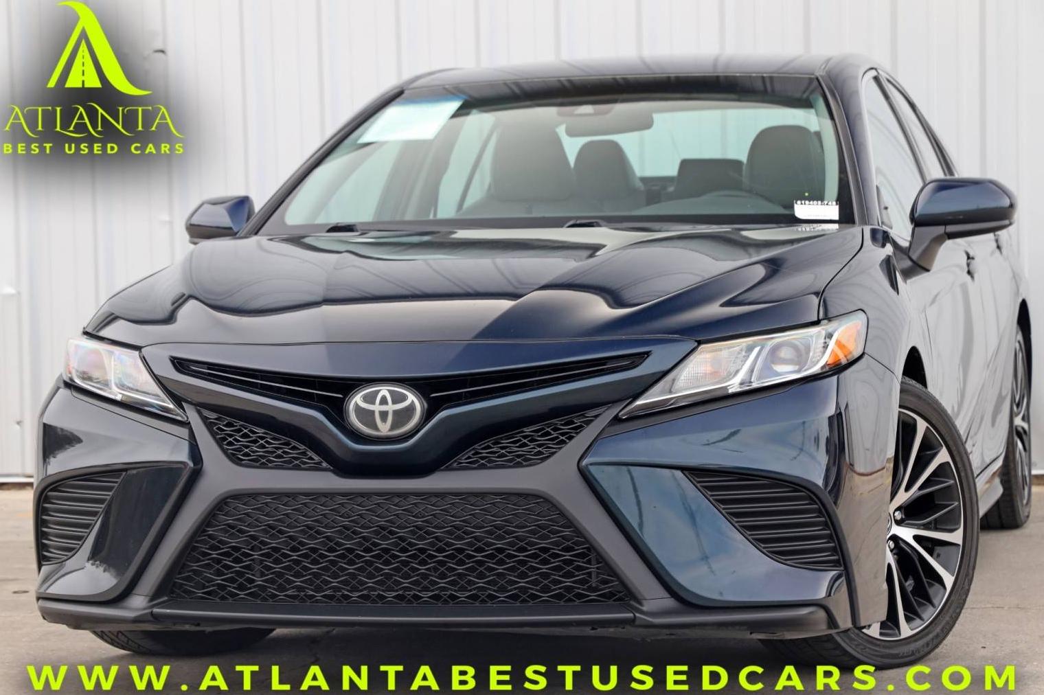 TOYOTA CAMRY 2018 4T1B11HK4JU619403 image