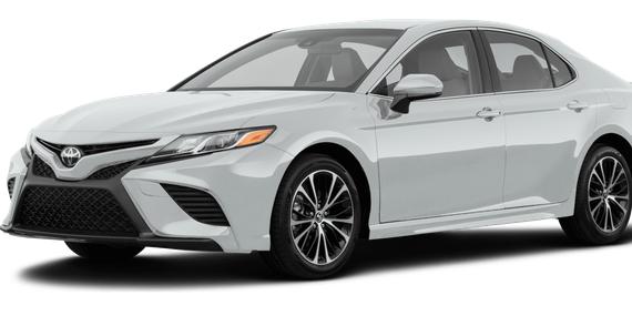 TOYOTA CAMRY 2018 4T1B61HKXJU114886 image