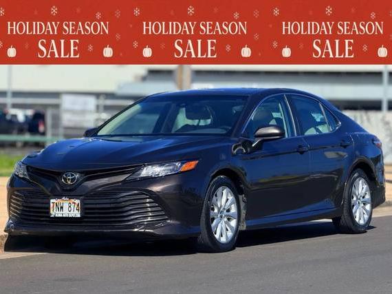 TOYOTA CAMRY 2018 4T1B11HK0JU038710 image