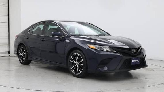 TOYOTA CAMRY 2018 4T1B11HK1JU669546 image