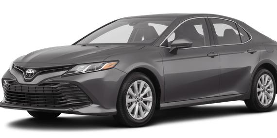 TOYOTA CAMRY 2018 4T1B11HK0JU647456 image