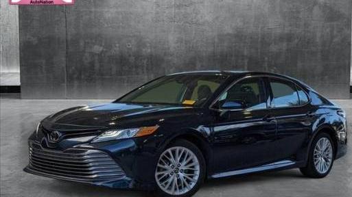 TOYOTA CAMRY 2018 4T1B11HK2JU589737 image