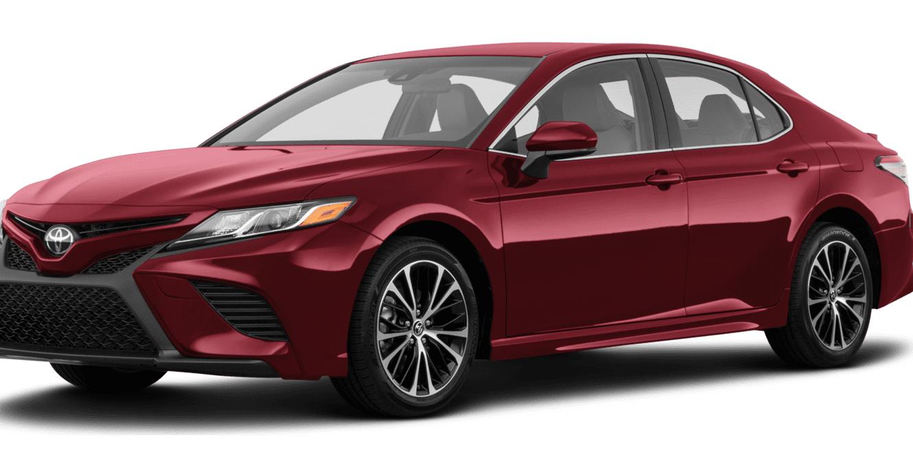 TOYOTA CAMRY 2018 4T1B11HK1JU664542 image