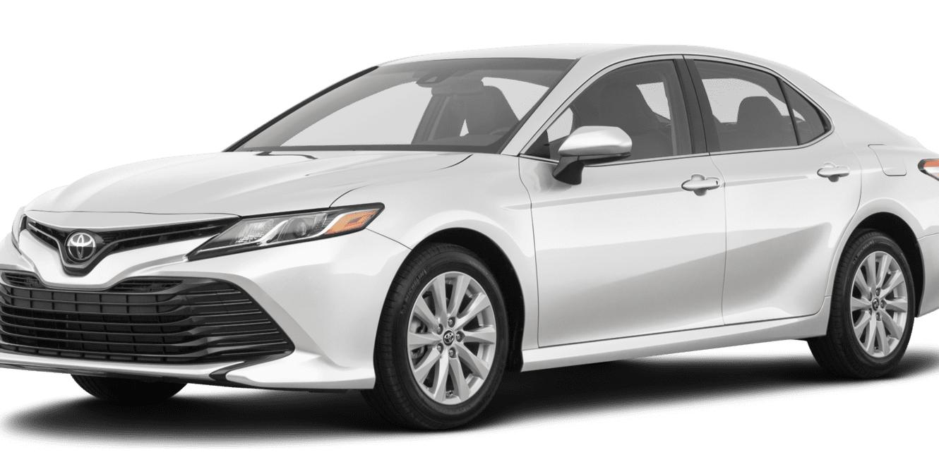 TOYOTA CAMRY 2018 4T1B11HK3JU678622 image