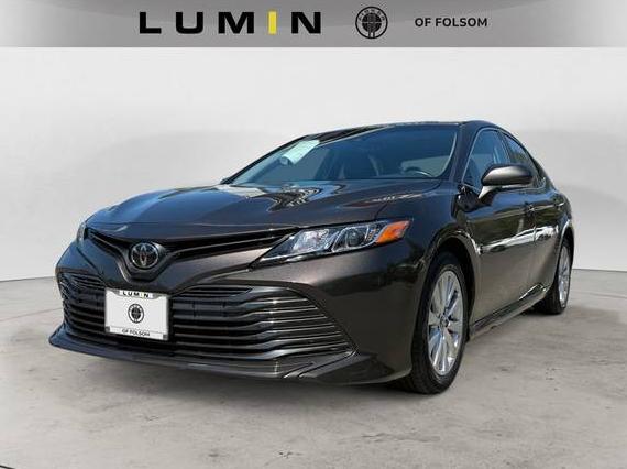 TOYOTA CAMRY 2018 4T1B11HK1JU525396 image