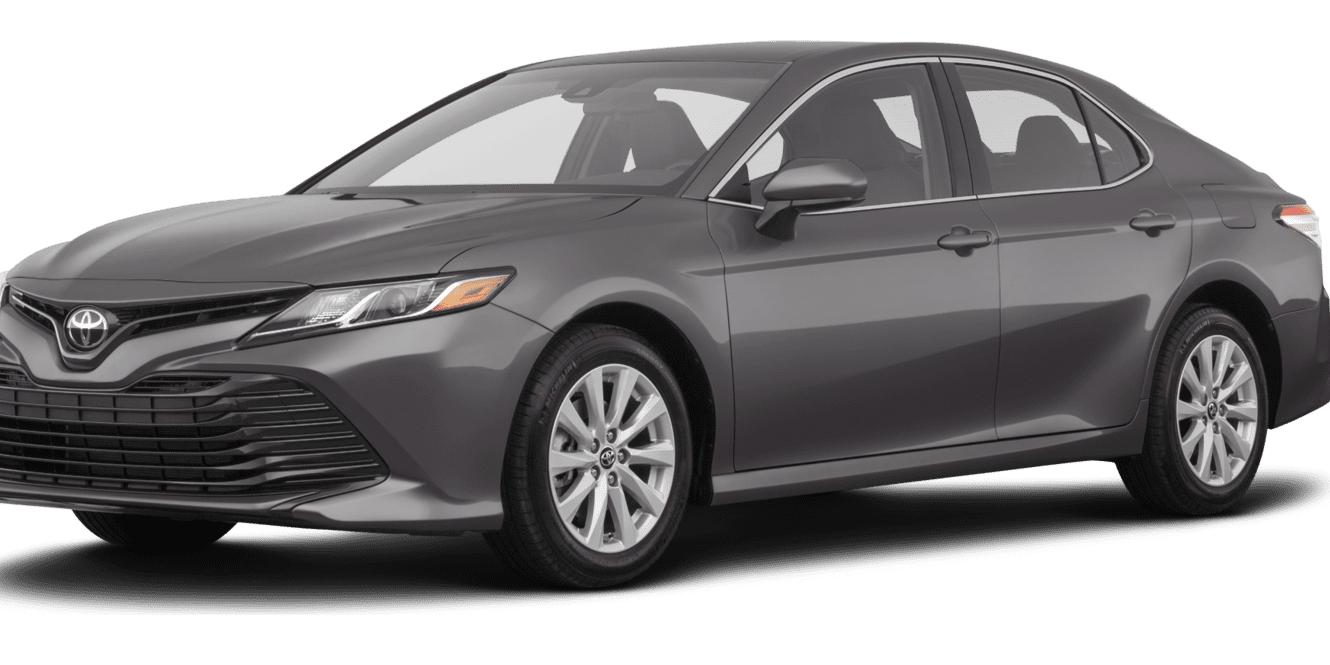 TOYOTA CAMRY 2018 4T1B11HK4JU137708 image