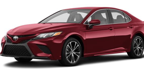 TOYOTA CAMRY 2018 4T1B11HKXJU674454 image