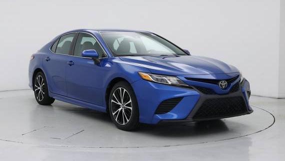 TOYOTA CAMRY 2018 4T1B11HK1JU020040 image