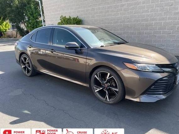 TOYOTA CAMRY 2018 JTNB11HKXJ3053138 image