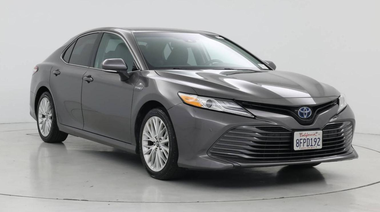 TOYOTA CAMRY 2018 4T1B21HK5JU508145 image