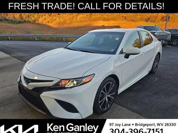 TOYOTA CAMRY 2018 4T1B11HK0JU087079 image