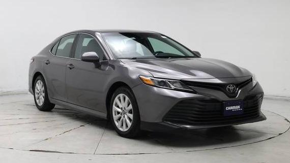 TOYOTA CAMRY 2018 4T1B11HK4JU603640 image
