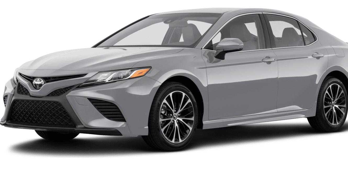 TOYOTA CAMRY 2018 4T1B11HK4JU521326 image