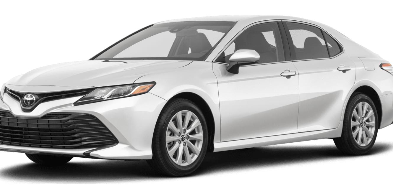 TOYOTA CAMRY 2018 4T1B11HKXJU119813 image