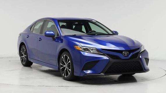 TOYOTA CAMRY 2018 4T1B11HK7JU138058 image TOYOTA CAMRY 2018 4T1B11HK7JU138058 image