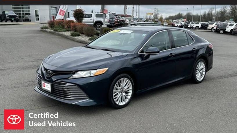 TOYOTA CAMRY 2018 4T1B11HK6JU649700 image