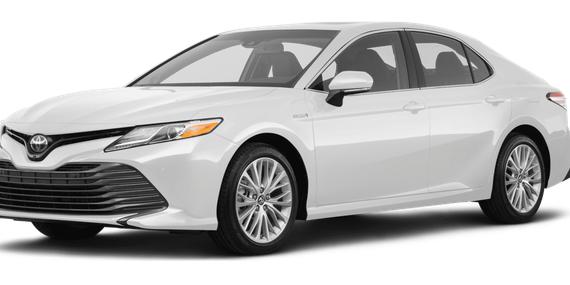 TOYOTA CAMRY 2018 4T1B21HKXJU003668 image