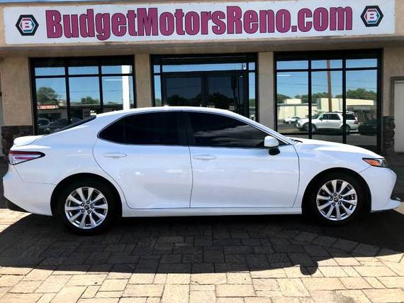 TOYOTA CAMRY 2018 4T1B11HK2JU501415 image