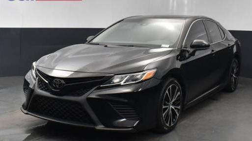 TOYOTA CAMRY 2018 4T1B11HK3JU134220 image