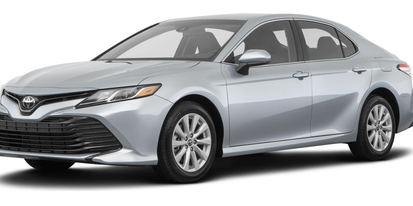 TOYOTA CAMRY 2018 4T1B11HKXJU062707 image