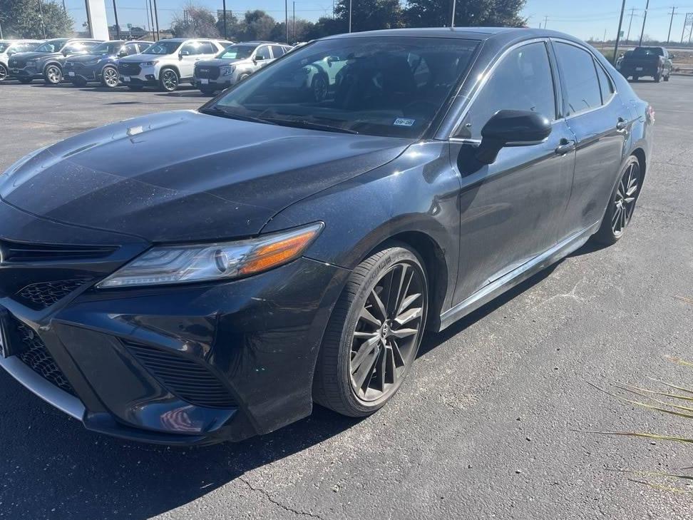 TOYOTA CAMRY 2018 4T1B61HK1JU539364 image