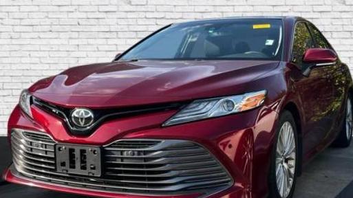 TOYOTA CAMRY 2018 4T1B11HK0JU641169 image