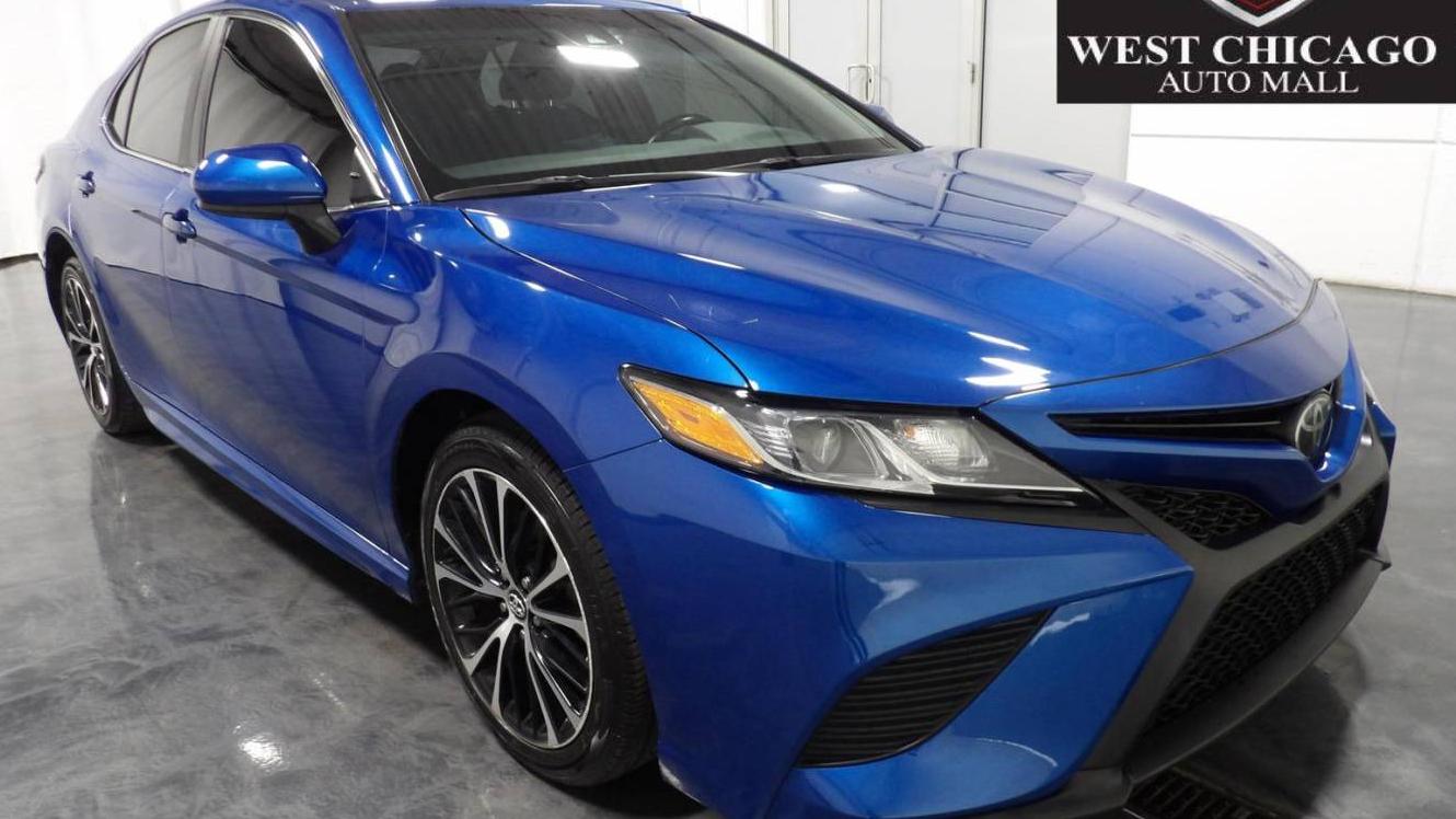 TOYOTA CAMRY 2018 4T1B11HK4JU056529 image